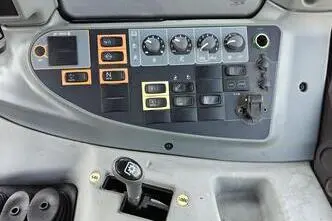 Valtra N101, 4.4, 84 kW, дизель, полный привод