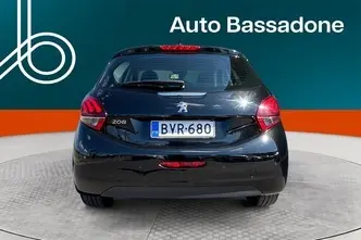 Peugeot 208, 1.2, 61 kW, bensiin, manuaal, esivedu