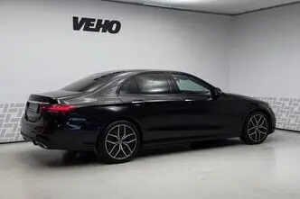 Mercedes-Benz E 220, 2.0, 147 kW, дизель, автомат, полный привод