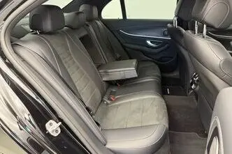 Mercedes-Benz E 220, 2.0, 147 kW, дизель, автомат, полный привод