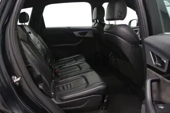 Audi Q7, 3.0, 190 kW, plug-in hybrid, automatic, four-wheel drive