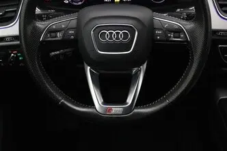 Audi Q7, 3.0, 190 kW, plug-in hybrid, automatic, four-wheel drive