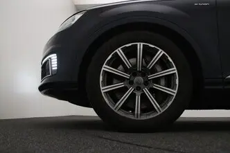 Audi Q7, 3.0, 190 kW, plug-in hybrid, automatic, four-wheel drive