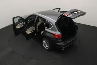 BMW X1, 2.0, 100 kW, diesel, automatic, front-wheel drive
