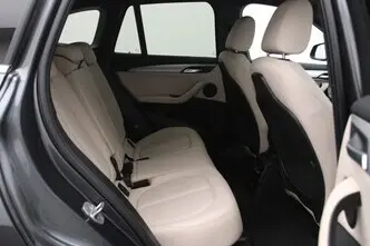 BMW X1, 2.0, 100 kW, diesel, automatic, front-wheel drive