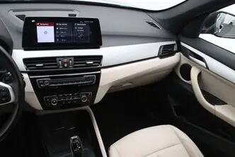 BMW X1, 2.0, 100 kW, diesel, automatic, front-wheel drive