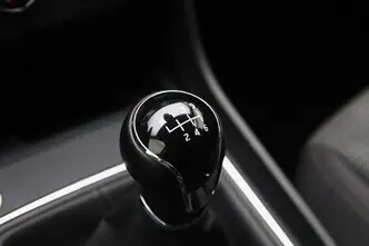 SEAT Leon, 1.5, 96 kW, бензин, механическая, передний привод