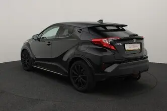 Toyota C-HR, 1.8, 72 kW, hybrid, automatic, front-wheel drive