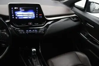 Toyota C-HR, 1.8, 72 kW, hybrid, automatic, front-wheel drive