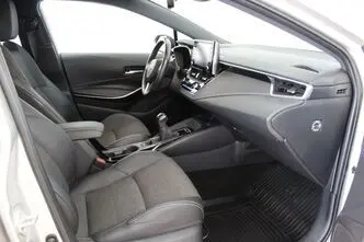 Toyota Corolla, 1.8, 72 kW, hybrid, automatic, front-wheel drive