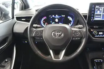 Toyota Corolla, 1.8, 72 kW, hybrid, automatic, front-wheel drive