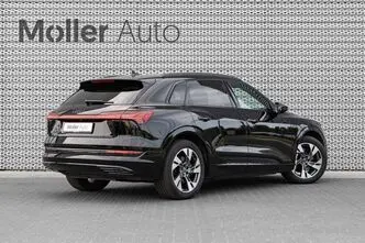Audi e-tron, 300 kW, elekter, automaat, nelikvedu