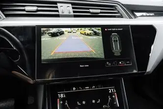 Audi e-tron, 300 kW, elekter, automaat, nelikvedu