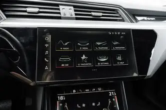 Audi e-tron, 300 kW, elekter, automaat, nelikvedu