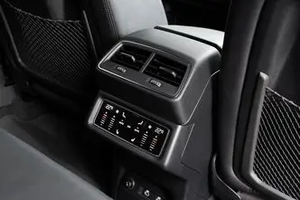 Audi e-tron, 300 kW, elekter, automaat, nelikvedu