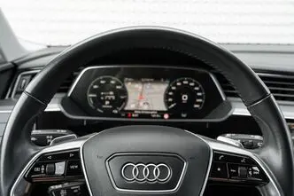 Audi e-tron, 230 kW, elekter, manuaal