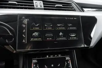Audi e-tron, 230 kW, elekter, manuaal