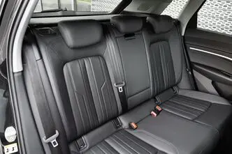 Audi e-tron, 230 kW, elekter, manuaal