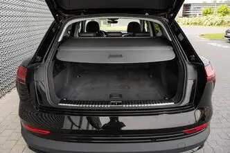 Audi e-tron, 230 kW, elekter, manuaal