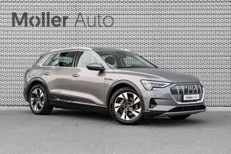 Audi e-tron, 300 kW, электричество, автомат, полный привод
