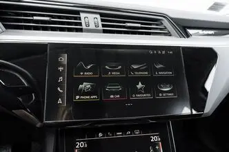 Audi e-tron, 230 kW, elekter, automaat, nelikvedu