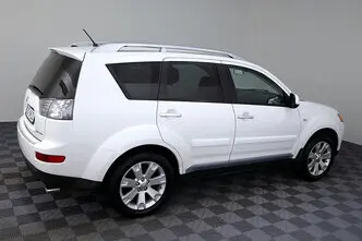Mitsubishi Outlander, 2.4, 169 kW, bensiin, automaat, nelikvedu
