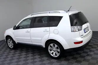 Mitsubishi Outlander, 2.4, 169 kW, bensiin, automaat, nelikvedu