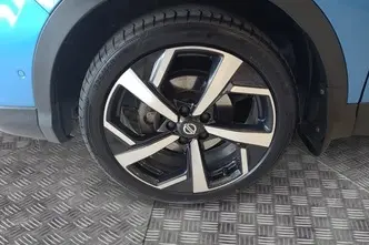 Nissan Qashqai, 1.3, 117 kW, бензин, автомат, передний привод