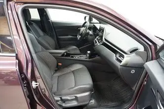 Toyota C-HR, 1.8, 72 kW, гибрид, автомат, передний привод