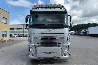 Volvo FH500, 375 kW, дизель, автомат