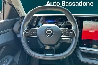 Renault Megane, elekter, automaat, esivedu