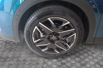 Peugeot 3008, 1.2, 107 kW, hübriid, automaat, esivedu