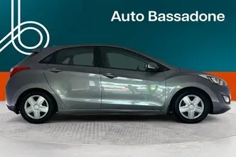Hyundai i30, 1.6, 99 kW, bensiin, manuaal, esivedu