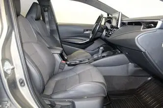 Toyota Corolla, 1.8, 72 kW, hybrid, automatic, front-wheel drive
