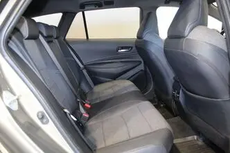 Toyota Corolla, 1.8, 72 kW, hybrid, automatic, front-wheel drive