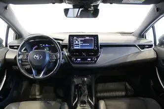 Toyota Corolla, 1.8, 72 kW, hybrid, automatic, front-wheel drive