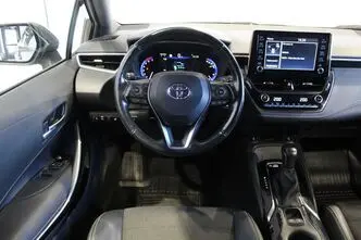 Toyota Corolla, 1.8, 72 kW, hybrid, automatic, front-wheel drive
