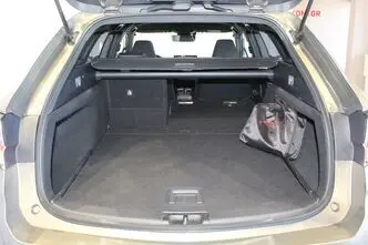 Toyota Corolla, 1.8, 72 kW, hybrid, automatic, front-wheel drive