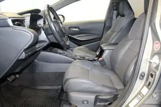 Toyota Corolla, 1.8, 72 kW, hybrid, automatic, front-wheel drive