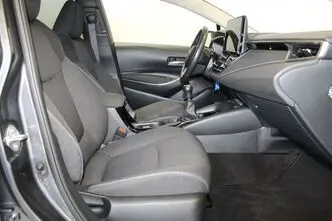Toyota Corolla, 1.5, 92 kW, bensiin, manuaal, esivedu