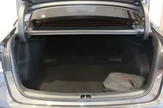Toyota Corolla, 1.5, 92 kW, bensiin, manuaal, esivedu