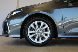 Toyota Corolla, 1.5, 92 kW, bensiin, manuaal, esivedu