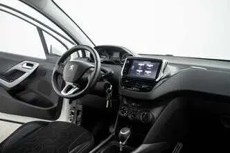Peugeot 2008, 1.2, 81 kW, bensiin, automaat, esivedu