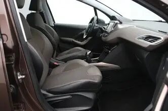 Peugeot 2008, 1.6, 88 kW, bensiin, manuaal, esivedu