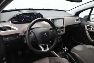 Peugeot 2008, 1.6, 88 kW, bensiin, manuaal, esivedu