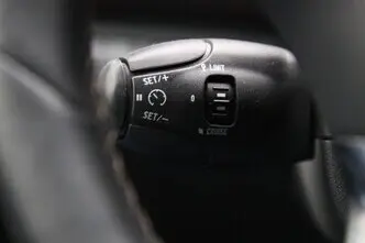 Peugeot 2008, 1.6, 88 kW, bensiin, manuaal, esivedu