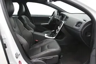 Volvo V60, 2.4, 120 kW, pistikhübriid, automaat, nelikvedu