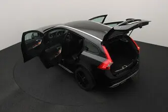 Volvo V60 Cross Country, 2.0, 110 kW, diisel, automaat, esivedu