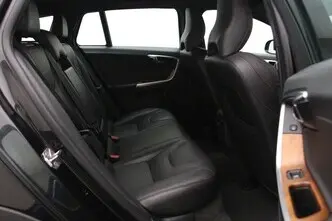 Volvo V60 Cross Country, 2.0, 110 kW, diisel, automaat, esivedu