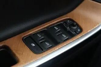 Volvo V60 Cross Country, 2.0, 110 kW, diisel, automaat, esivedu